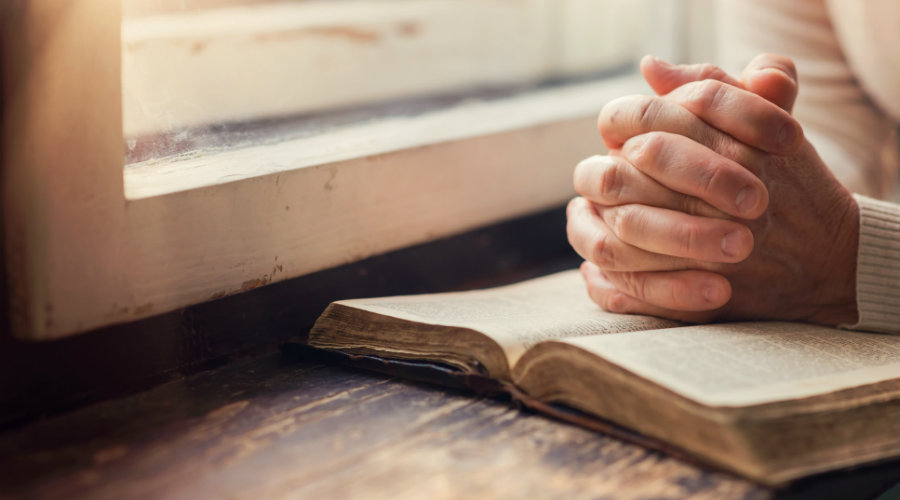 concejos para orar con biblia